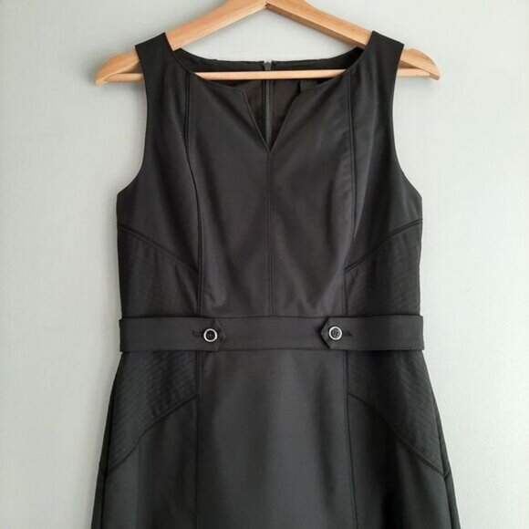 WHBM Classic Defined Waist Sheath Dress Knee Length Black Sz 6 - Picture 3 of 16